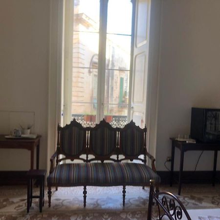 Palazzo Bernardini Suites Λέτσε Εξωτερικό φωτογραφία
