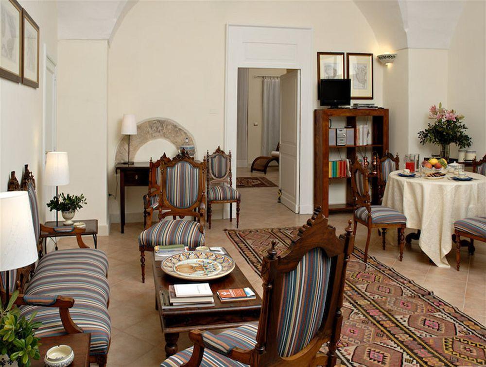 Palazzo Bernardini Suites Λέτσε Εξωτερικό φωτογραφία