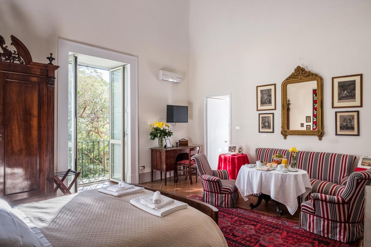 Palazzo Bernardini Suites Λέτσε Εξωτερικό φωτογραφία