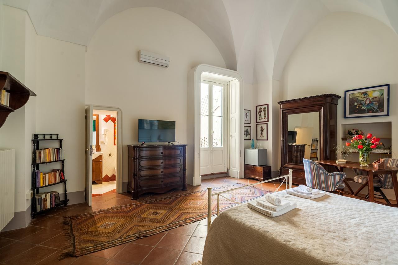 Palazzo Bernardini Suites Λέτσε Εξωτερικό φωτογραφία