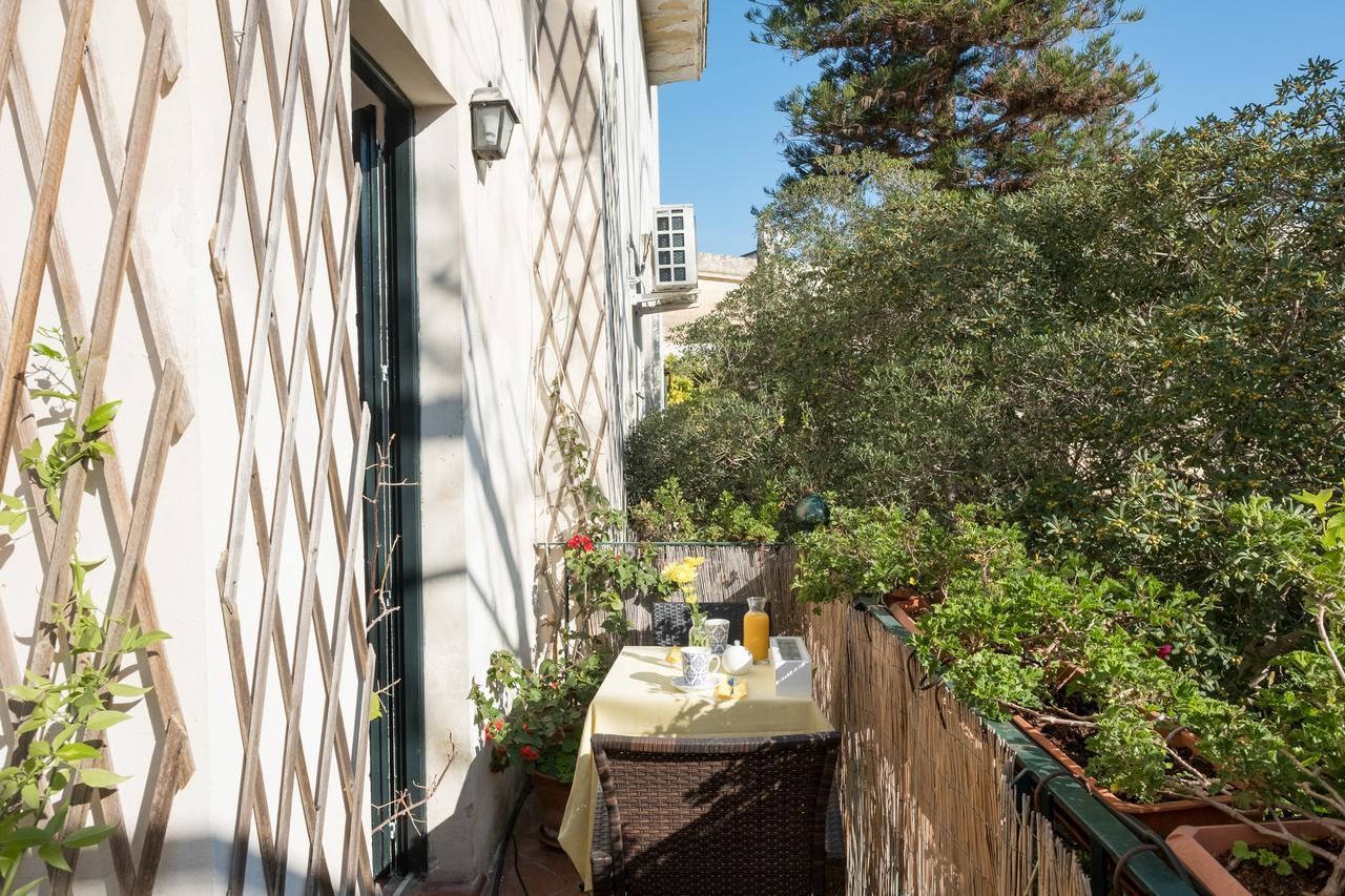 Palazzo Bernardini Suites Λέτσε Εξωτερικό φωτογραφία