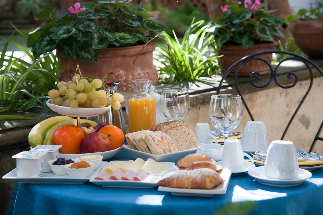 Palazzo Bernardini Suites Λέτσε Εξωτερικό φωτογραφία